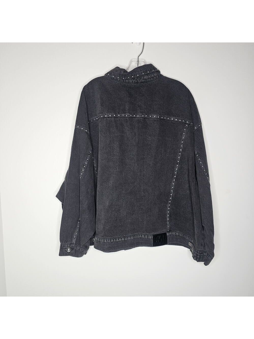 DKNY Women's Gray Studded Denim Jacket Size 3X - Picture 3 of 8
